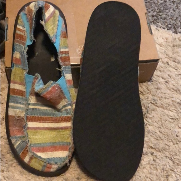 Men’s Skechers size 9 slip on loafers - Picture 4 of 6